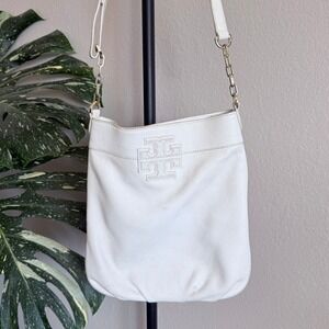Tory Burch Amanda White Pebbled Leather Crossbody Shoulder Bag Gold Hardware